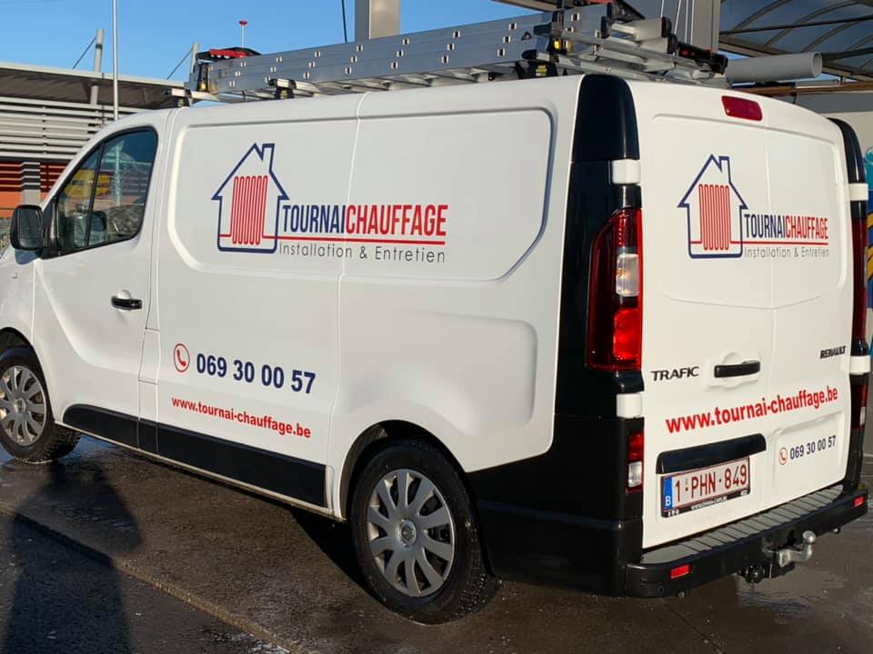 Camionnette Tournai Chauffage équipée pour interventions de chauffage